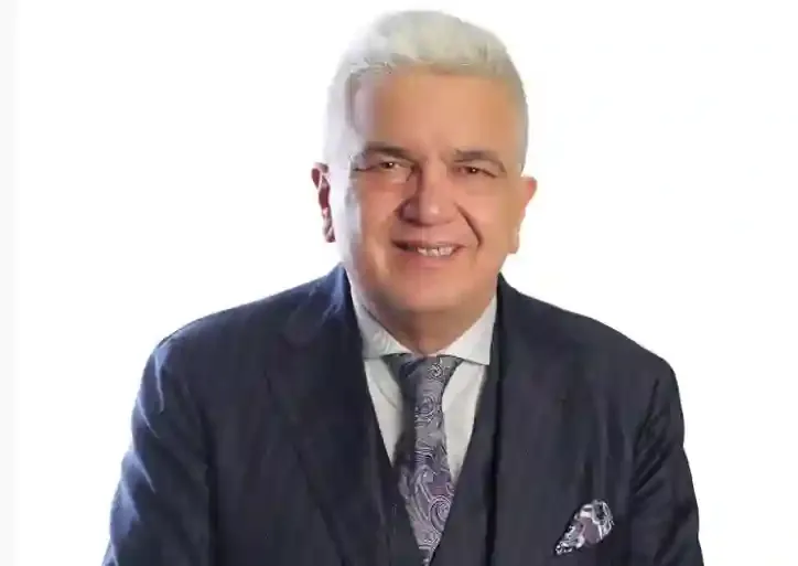 “Vatan Misak-ı Milli sınırları içerisinde bütündür ve parçalanamaz”